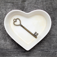 賃貸契約の初期費用には鍵交換が含まれ任意のケースもある